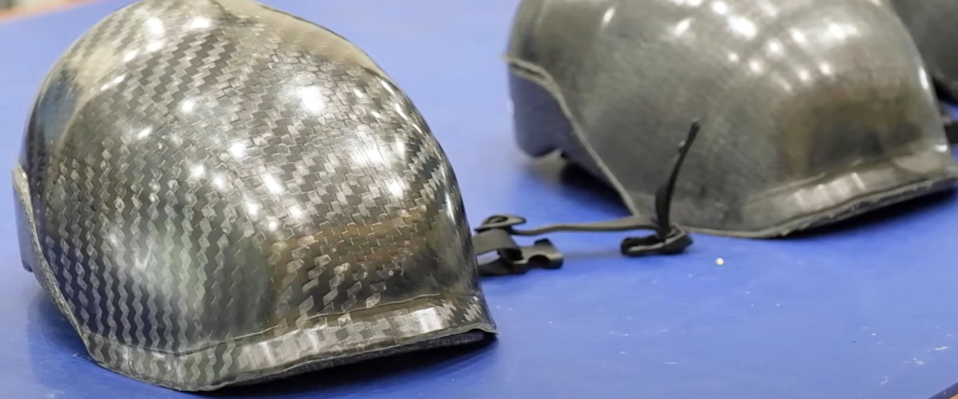 The Benefits of Carbon Fiber Helmets: A Comprehensive Look